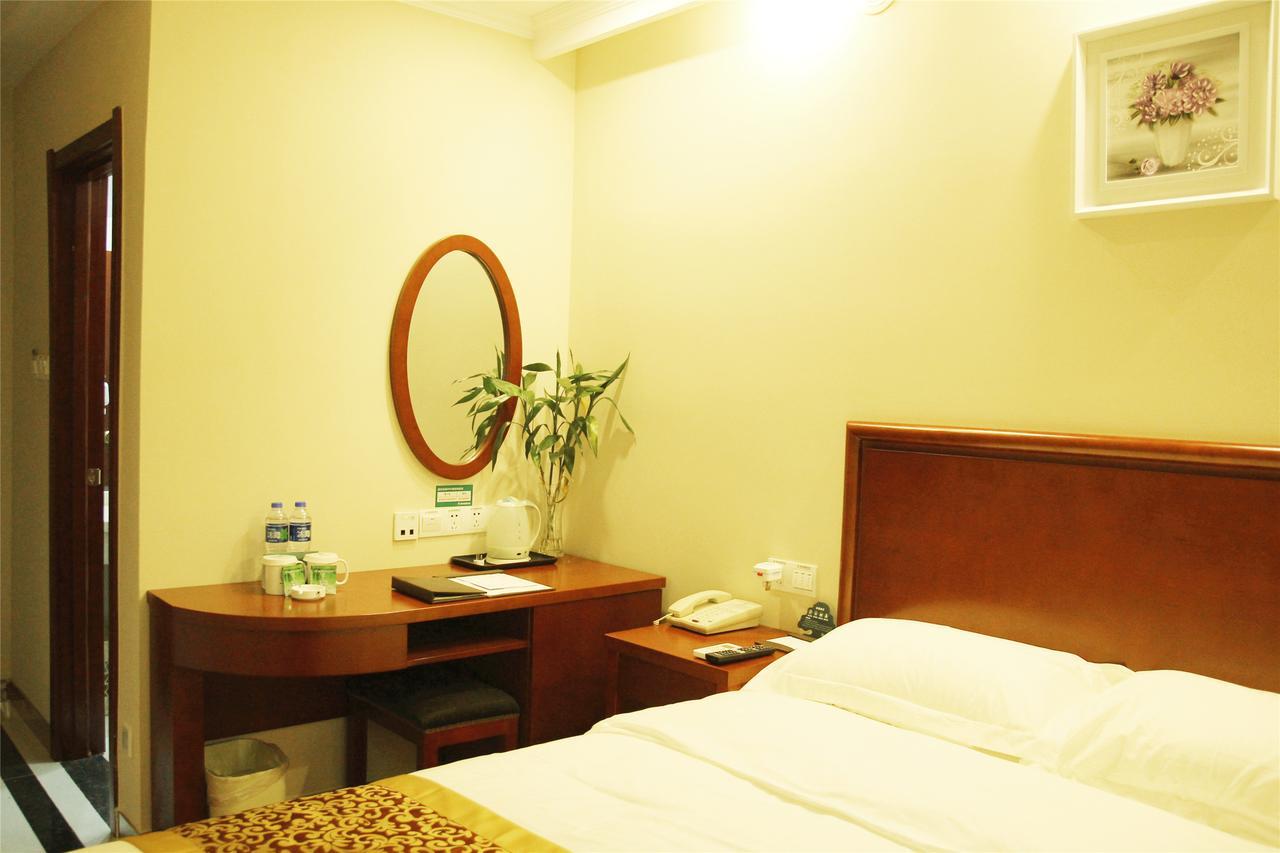 Greentree Inn Jiangsu Wuxi New District Airport Business Hotel المظهر الخارجي الصورة